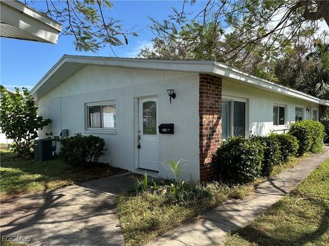 Photo of 821 Courtington Lane #1, Fort Myers, FL 33919 (MLS # 2025003433) Photo of 821 Courtington Lane #1, Fort Myers, FL 33919 (MLS # 2025003433)