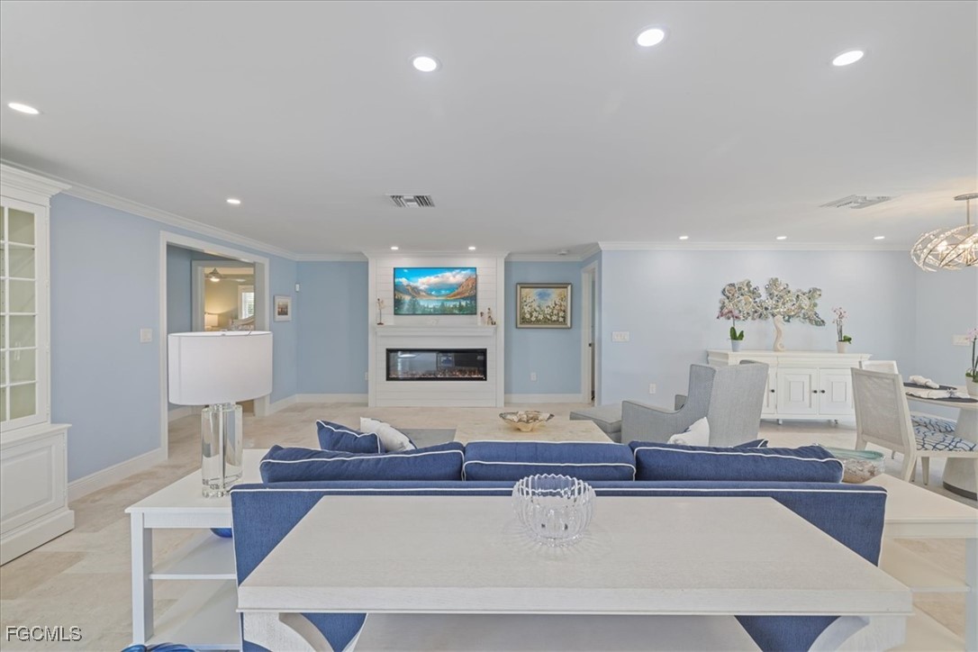 221 Albatross Street