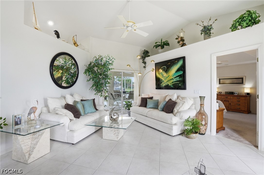 241 SE 29Th Terrace