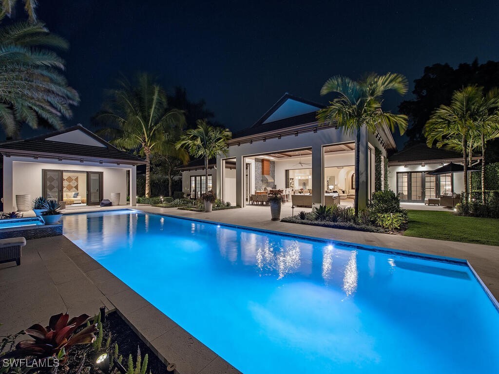 Photo 1 of 24 — 740 Banyan Boulevard, Naples, FL 34102