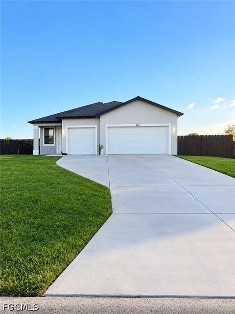Photo of 9026 W MAC CT CT, Labelle, FL 33935 (MLS # 2026039580)