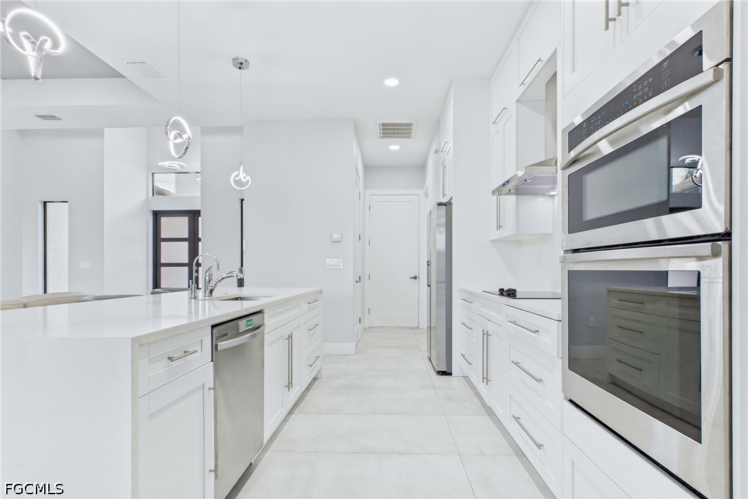 NEW CONSTRUCTION QUALITY WITHOUT THE WAIT. Built in 2023, this Gulf ac – image 23