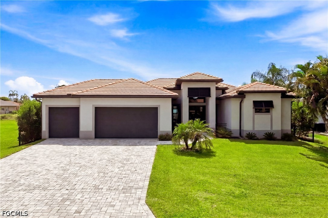 NEW CONSTRUCTION QUALITY WITHOUT THE WAIT. Built in 2023, this Gulf ac – image 3