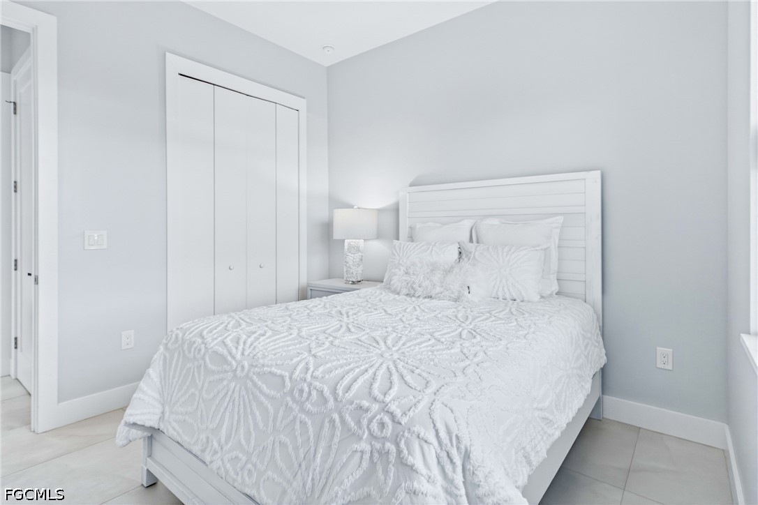 NEW CONSTRUCTION QUALITY WITHOUT THE WAIT. Built in 2023, this Gulf ac – image 34