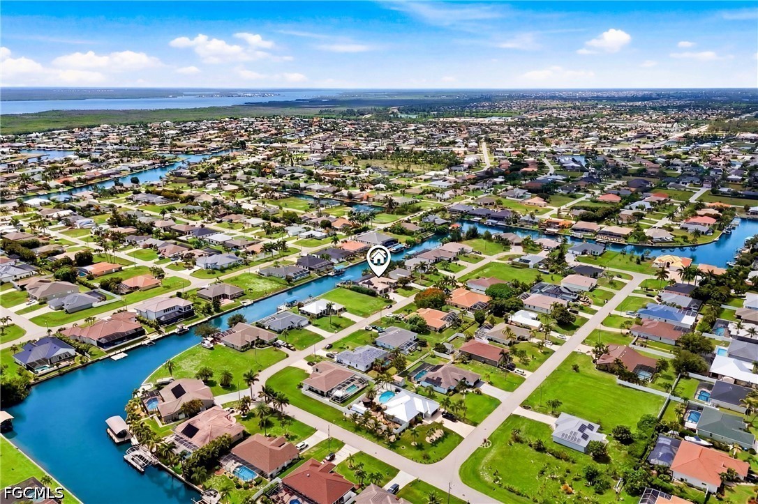 NEW CONSTRUCTION QUALITY WITHOUT THE WAIT. Built in 2023, this Gulf ac – image 9