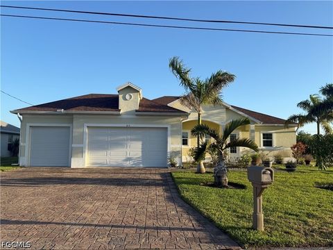 Photo of 618 SW 31st Terrace, Cape Coral, FL 33914 (MLS # 2026018741)