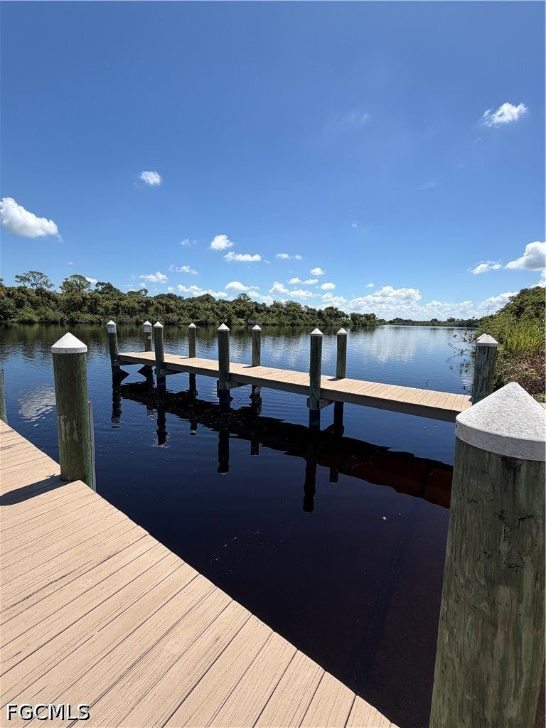2048 Silk Bay Boulevard