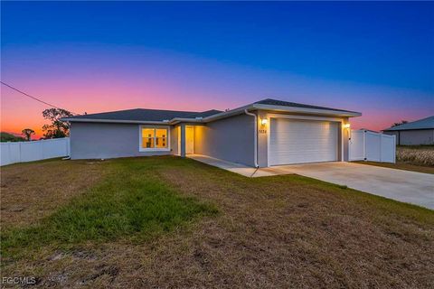 7024 Hero Circle Labelle FL 33935