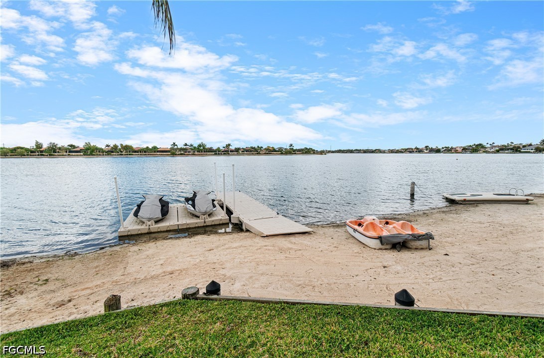 5740 Harborage Drive