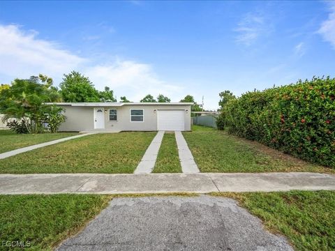 Tiny photo for 21512 Kenyon Avenue, Port Charlotte, FL 33952 (MLS # 2025014895)