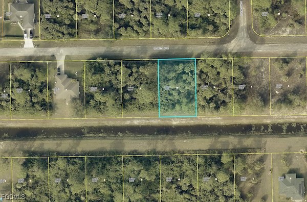 1228 Howell Street E