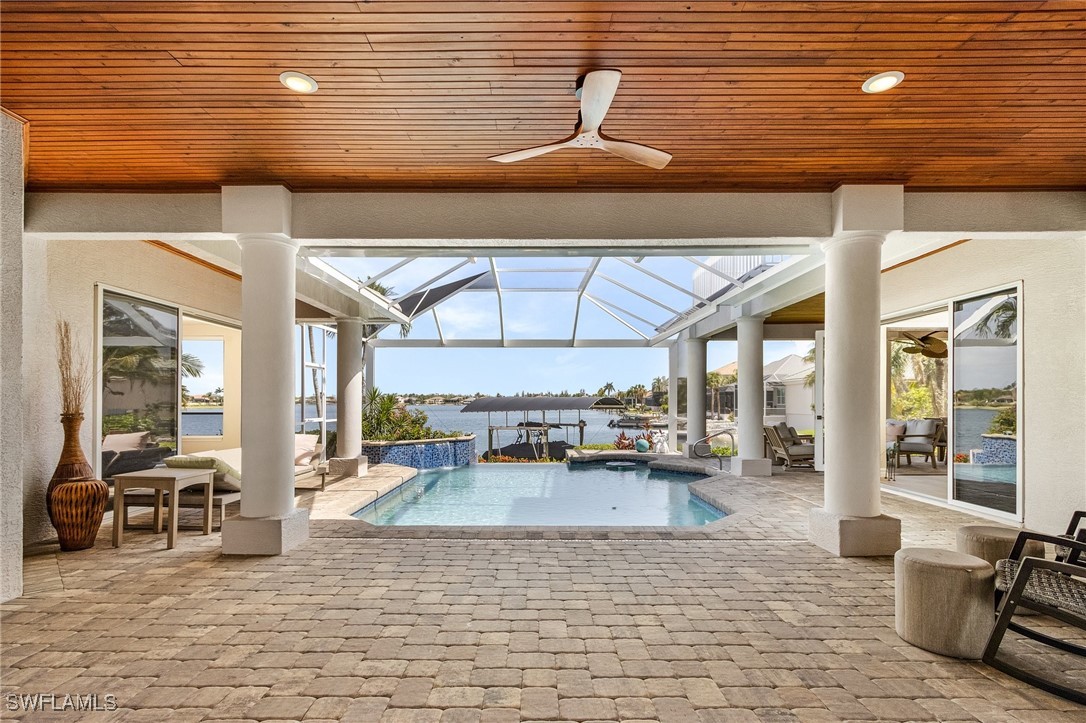 5870 Harborage Drive