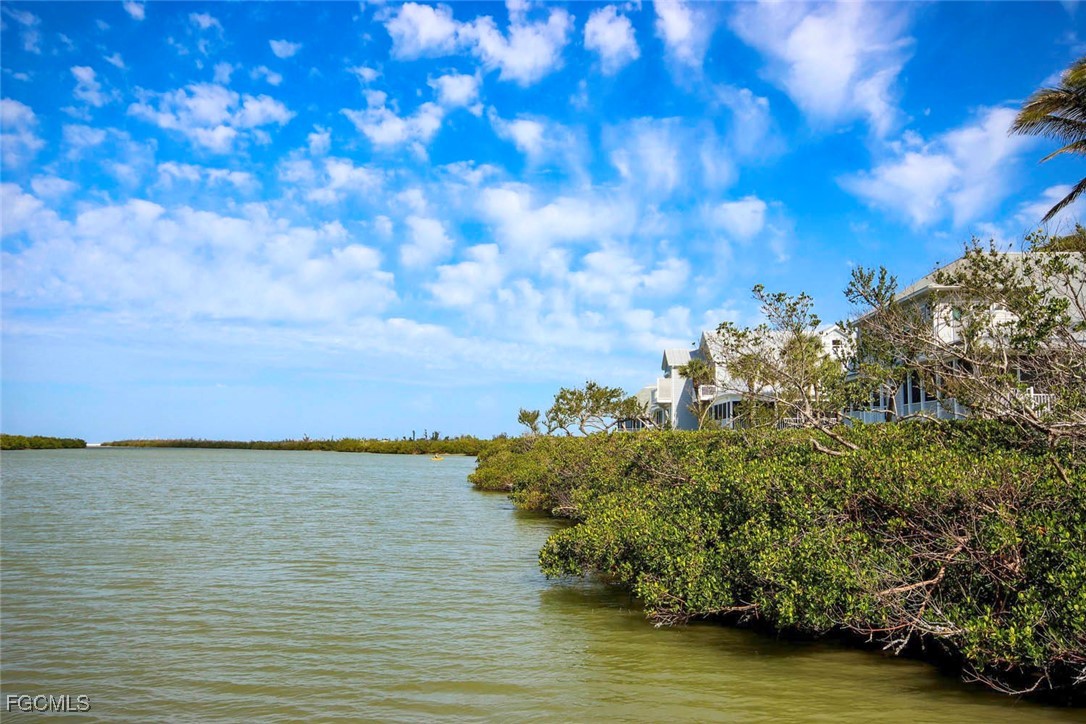 Sanibel, Florida, 33957, United States, 3 Bedrooms Bedrooms, ,3 BathroomsBathrooms,Residential,Active,1992555