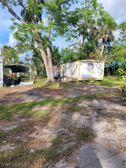 A home in NORTH FORT MYERS