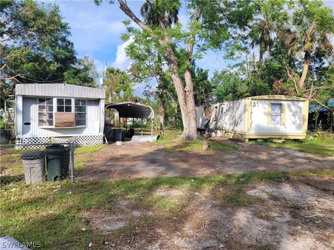 A home in NORTH FORT MYERS