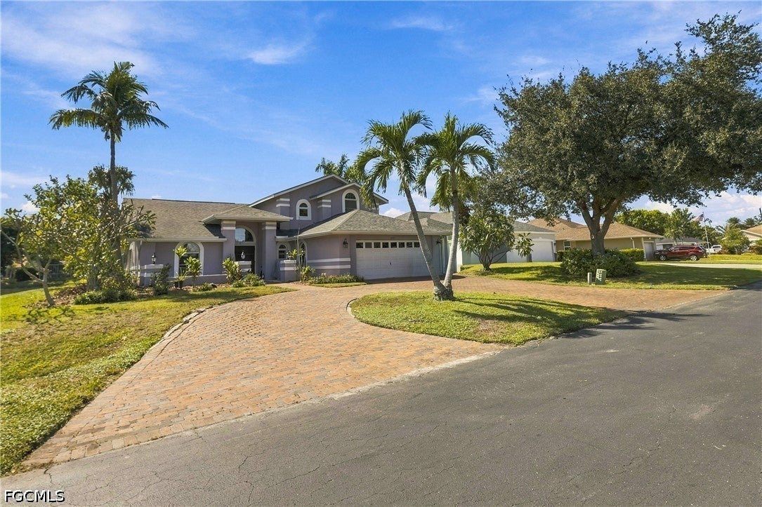 6550 Willow Lake Circle