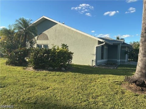 Tiny photo for 13262 Radcliffe Drive, Fort Myers, FL 33966 (MLS # 2026042940)