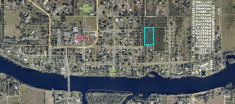 PARK Street Alva FL 33920