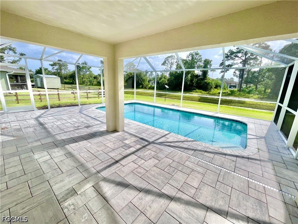 5029 W Hummingbird Drive