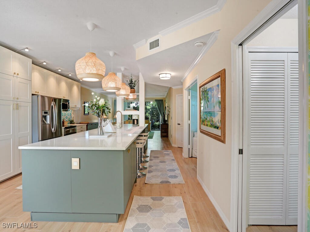7095 Barrington Circle 6-102