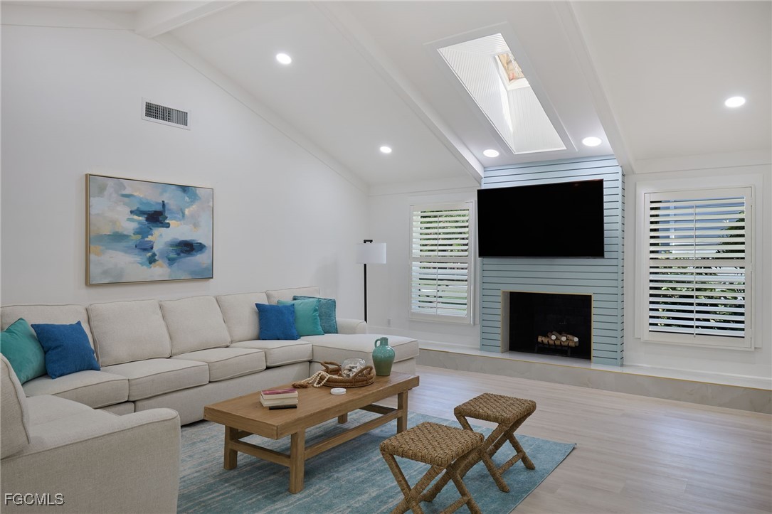 1224 Kittiwake Circle