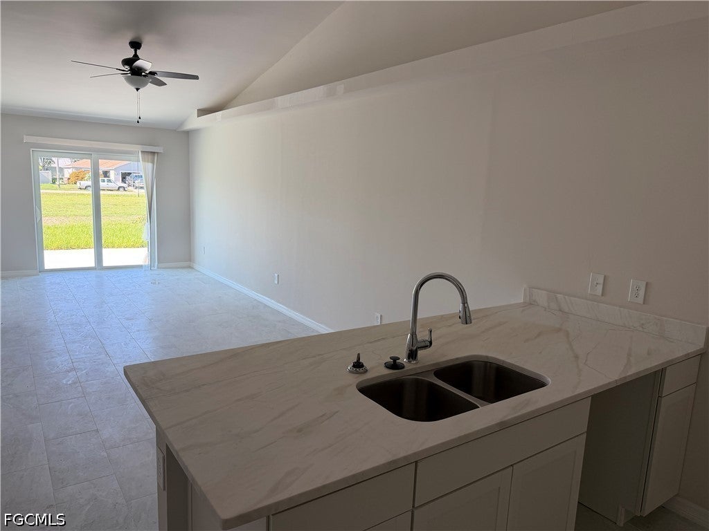 703 SE 8th Street