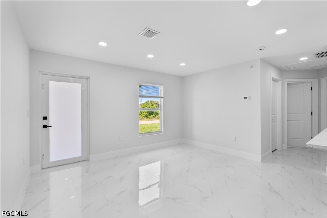 413 Eisenhower Boulevard