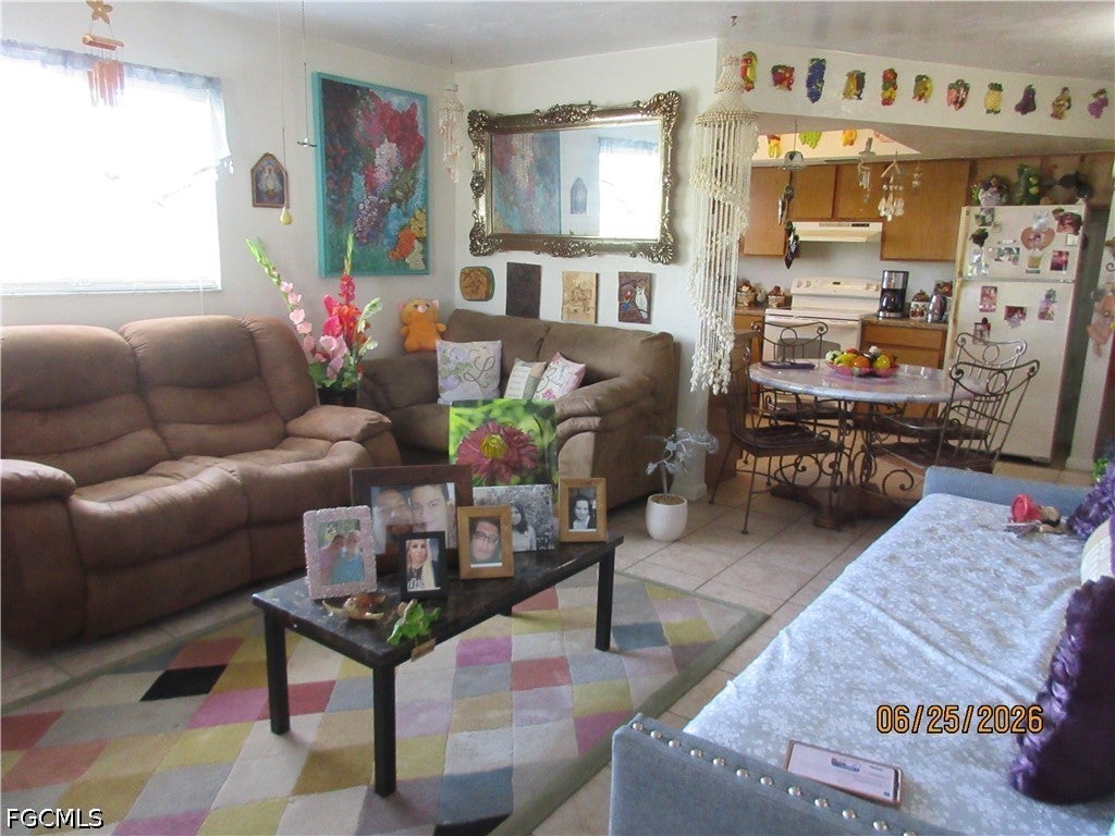 1114-1116 NE 8th Street