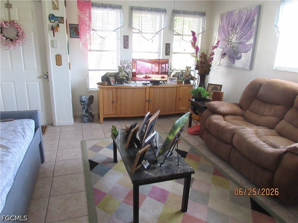 1114-1116 NE 8th Street