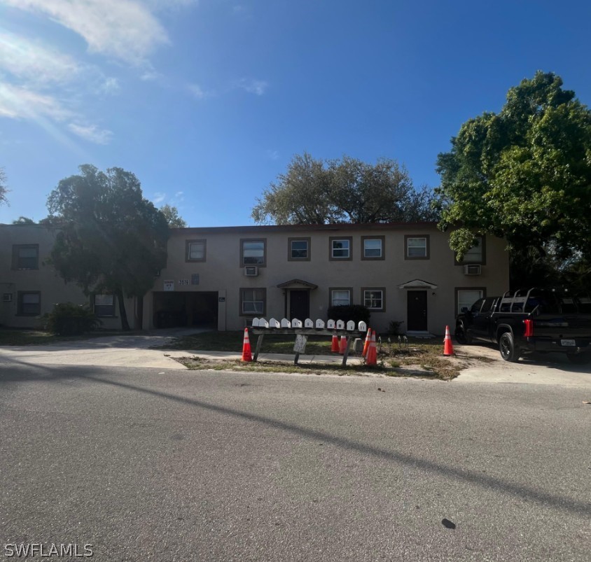 Photo 1 of 10 — 3619 Seminole Avenue 8, Fort Myers, FL 33916