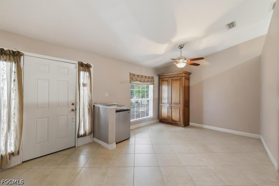 403 SW 28th Place