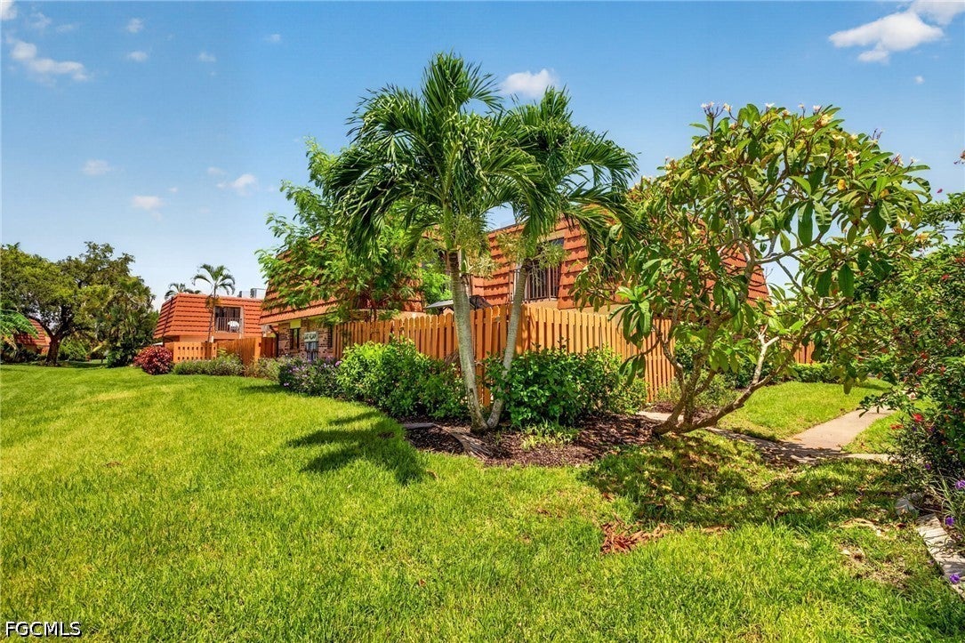 1448 Park Shore Circle 2