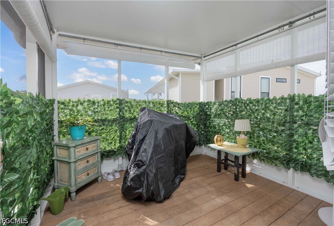11095 Sunglow Lane