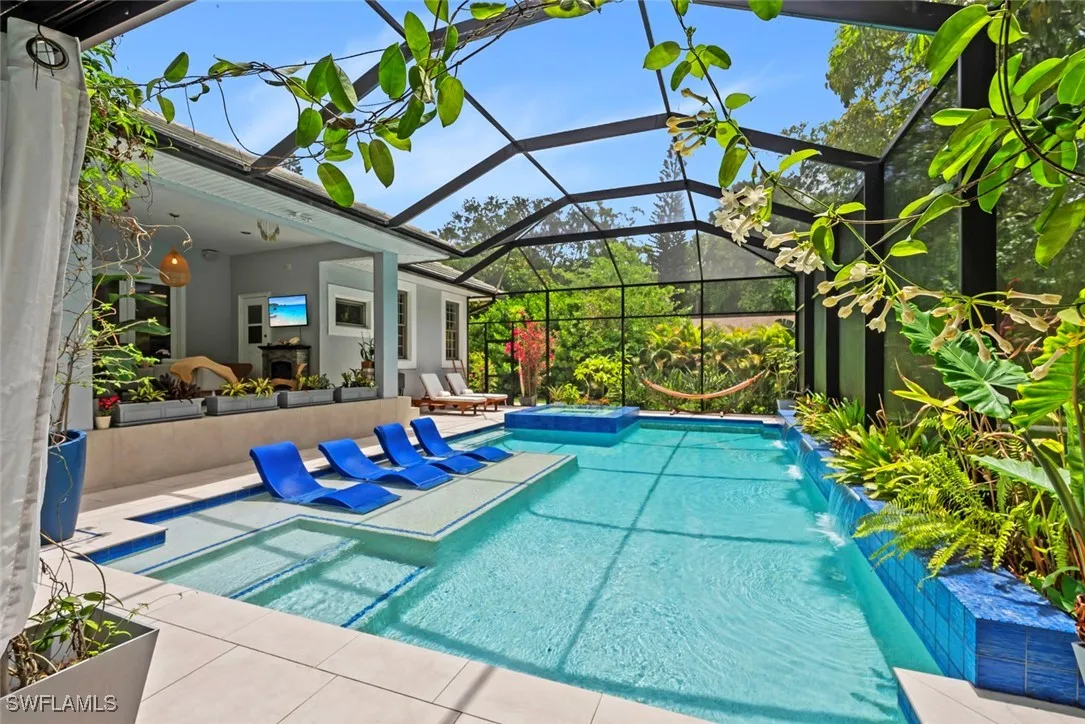 Naples, Florida, 34116, United States, 5 Bedrooms Bedrooms, ,5 BathroomsBathrooms,Residential,Active,2001316