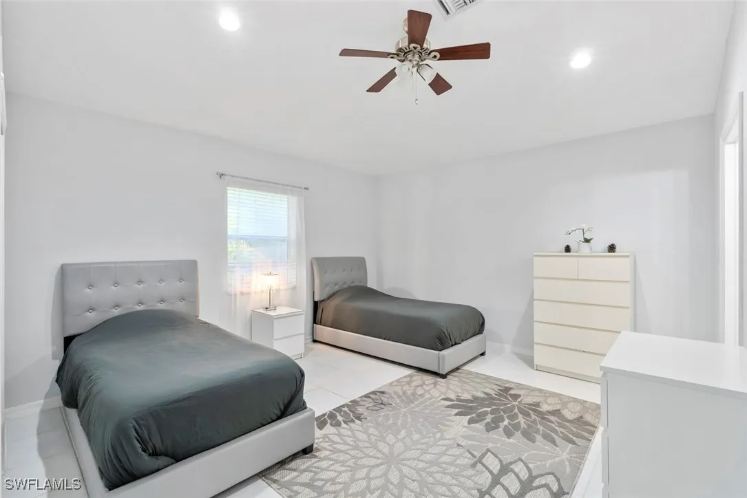 Naples, Florida, 34116, United States, 5 Bedrooms Bedrooms, ,5 BathroomsBathrooms,Residential,Active,2001316