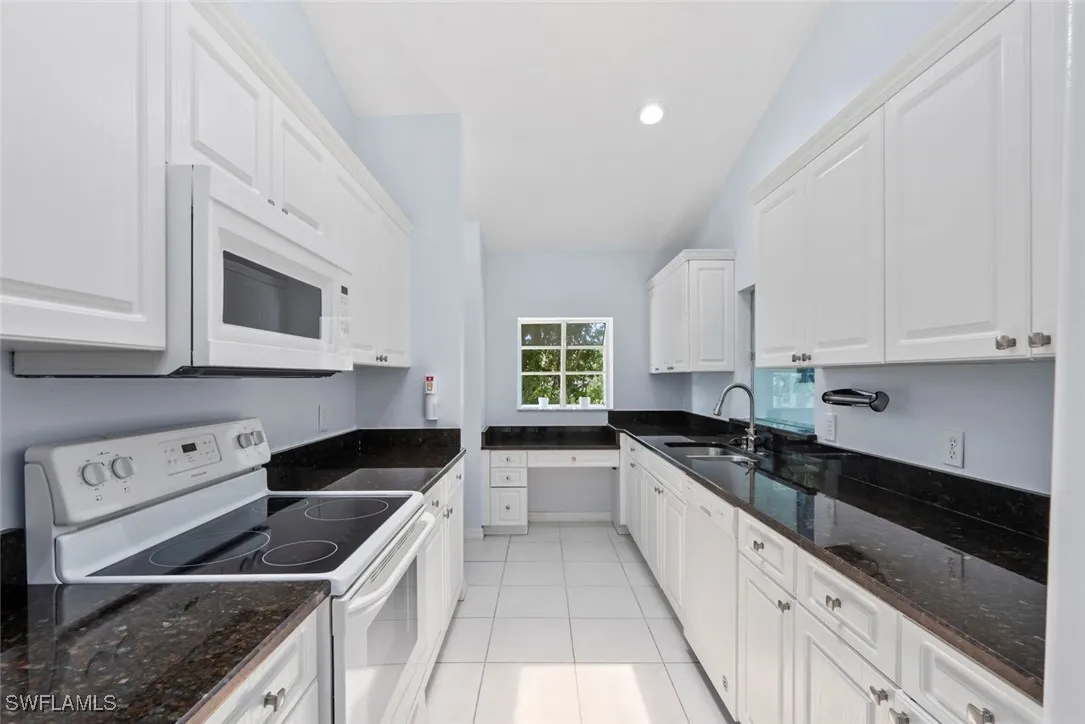 Naples, Florida, 34116, United States, 5 Bedrooms Bedrooms, ,5 BathroomsBathrooms,Residential,Active,2001316