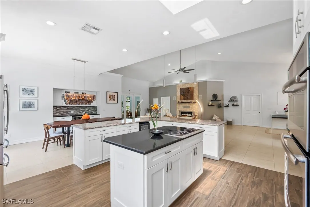 Naples, Florida, 34116, United States, 5 Bedrooms Bedrooms, ,5 BathroomsBathrooms,Residential,Active,2001316