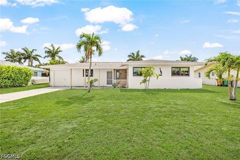 Tiny photo for 3009 SE 19th Place, Cape Coral, FL 33904 (MLS # 2026023245)