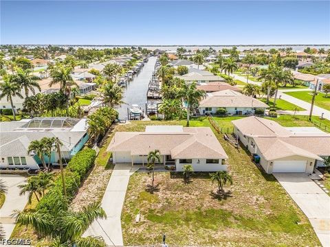 Tiny photo for 3009 SE 19th Place, Cape Coral, FL 33904 (MLS # 2026023245)
