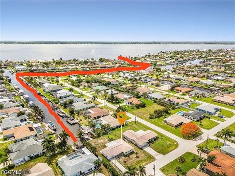 Photo of 3009 SE 19th Place, Cape Coral, FL 33904 (MLS # 2026023245)