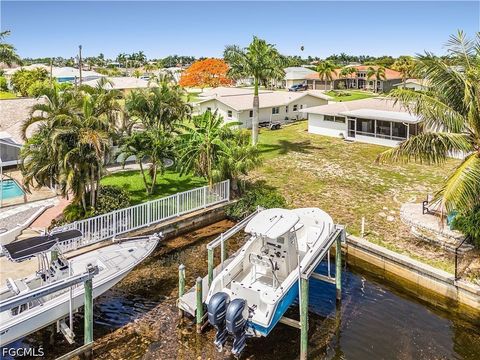 Tiny photo for 3009 SE 19th Place, Cape Coral, FL 33904 (MLS # 2026023245)