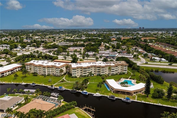 4309 MARINER WAY APT 108, FORT MYERS, FL 33919 - Image 82c7a3e5ca7cefd2b98fff048b1a23b1/1738186997