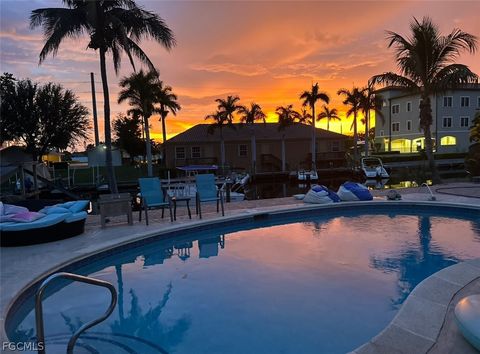 3704 SE 16th Place Cape Coral FL 33904