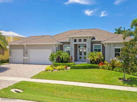 A home in MARCO ISLAND