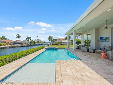 A home in MARCO ISLAND