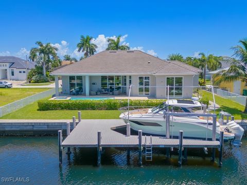 A home in MARCO ISLAND