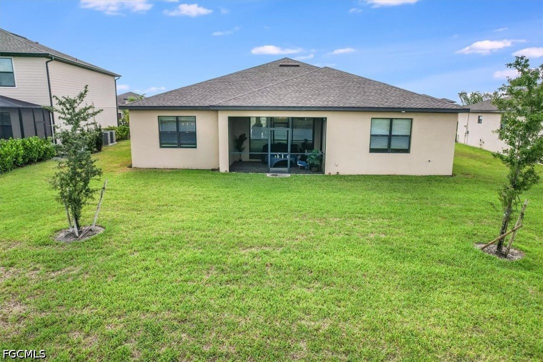 3335 Menores Way