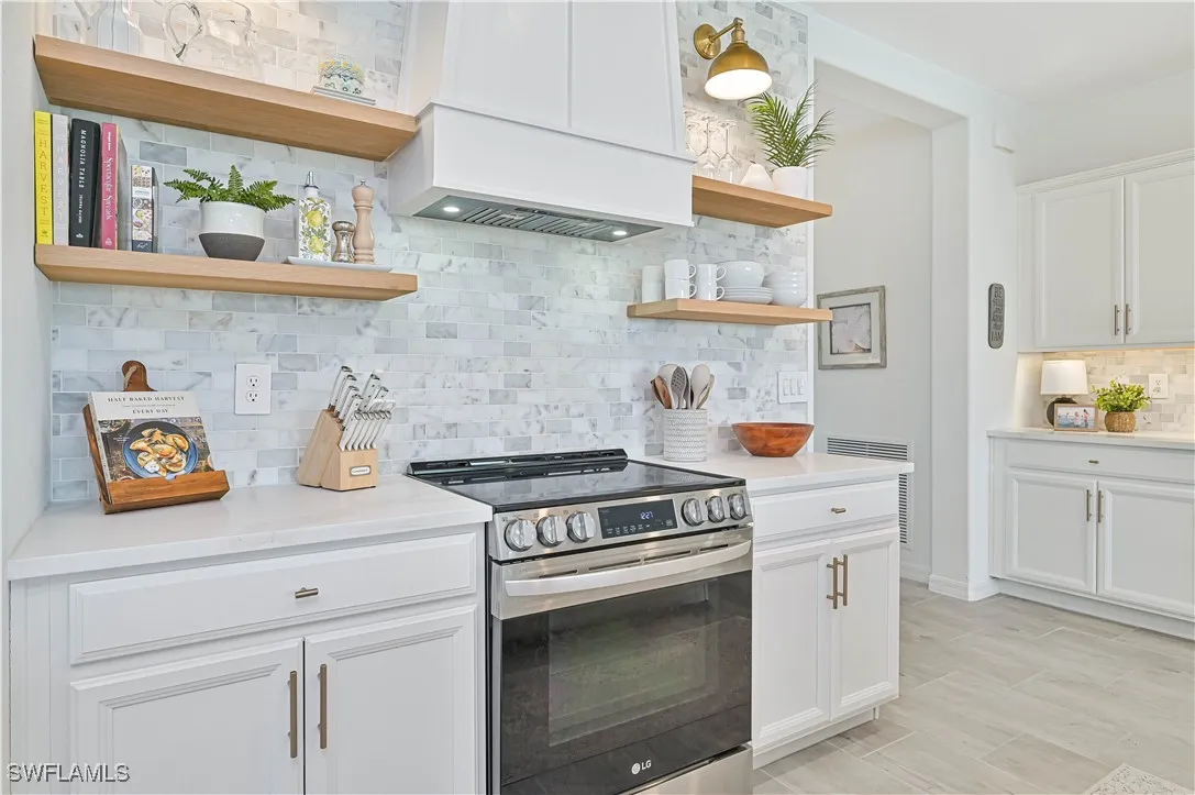 Alva, Florida 33920, United States, 3 Bedrooms Bedrooms, ,3 BathroomsBathrooms,Residential,Active,77771