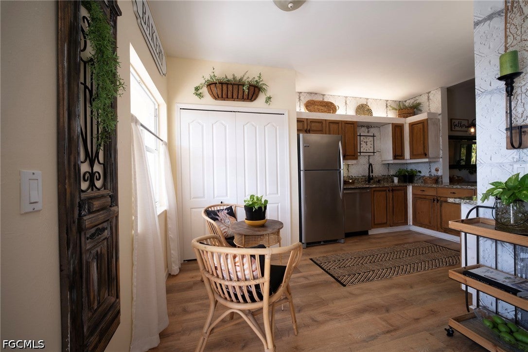 615 Rose Garden Road 7