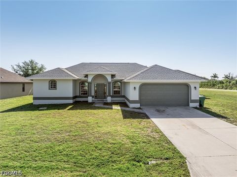 Photo of 10056 Lebanon Drive, Port Charlotte, FL 33981 (MLS # 2026018992)